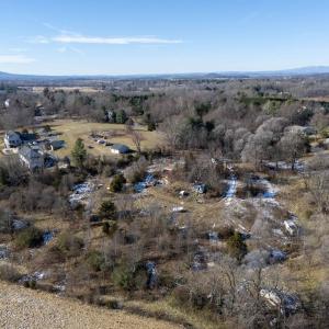 Photo #4 of 2024 BAYLOR AVE, WAYNESBORO, VA 4.3 acres
