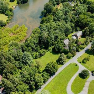 Photo #12 of 850 EMERSON DR, CHARLOTTESVILLE, VA 2.0 acres