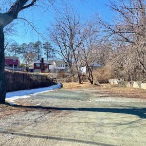 Photo #4 of 607 7 1/2 ST, CHARLOTTESVILLE, VA 0.2 acres