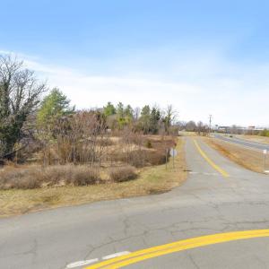 Photo #5 of DEERWOOD DR, CHARLOTTESVILLE, VA 1.1 acres