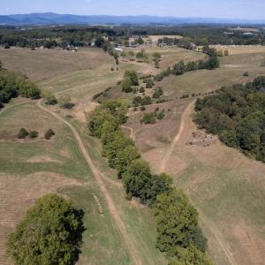 Photo #4 of 1370 MIDDLEBROOK RD, STAUNTON, VA 123.7 acres