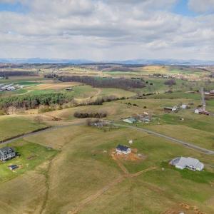 Photo #10 of DUCK RUN RD, PENN LAIRD, VA 1.1 acres