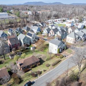 Photo #16 of 712 PALATINE AVE, CHARLOTTESVILLE, VA 0.2 acres