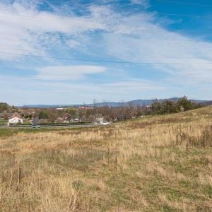Photo #17 of 410 PEAR ST, HARRISONBURG, VA 4.9 acres
