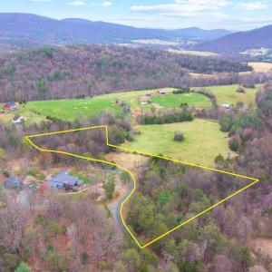 Photo #4 of HIDEAWAY RDG, STANARDSVILLE, VA 4.2 acres