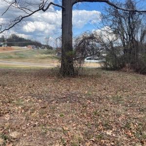 Photo #2 of 912 MOORE ST, STAUNTON, VA 2.0 acres