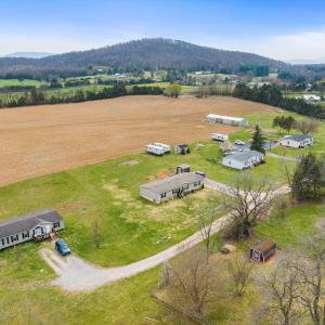 Photo #1 of 15,17,25,37 HAYFIELD LN, FORT DEFIANCE, VA 36.5 acres