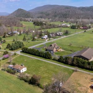 Photo #6 of 14506 TRAVIS LN, FULKS RUN, VA 1.0 acres