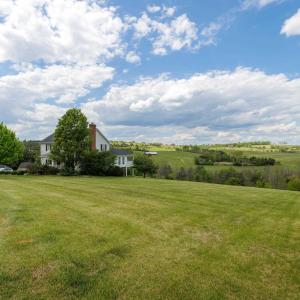 Photo #2 of Lot JOHNS VALLEY DR, FISHERSVILLE, VA 0.9 acres