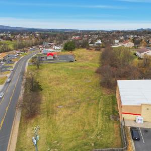 Photo #15 of 301 MAIN ST, BROADWAY, VA 1.0 acres
