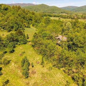 Photo #13 of 2255 BOONESVILLE RD, DYKE, VA 138.0 acres