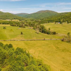Photo #5 of 2255 BOONESVILLE RD, DYKE, VA 138.0 acres