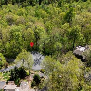 Photo #2 of 2242 LAUREL SPRINGS DR, WINTERGREEN RESORT, VA 1.7 acres
