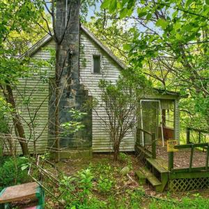 Photo #6 of 258 STRICKLER LN, NEW MARKET, VA 1.7 acres