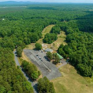 Raptor's Roost Disc Golf, an expansive pay-to-play disc golf facility. Set in the rolling hills of the former 18-hole golf course, it features multiple courses, a pro shop, and on-site food. Or just rent a cart just to enjoy the beautiful scenery.