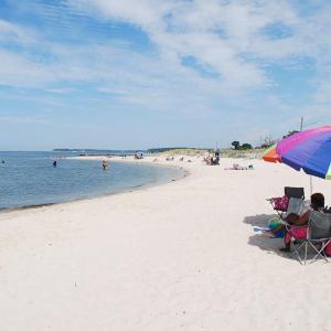 MINUTES TO CAPE CHARLES BEACH