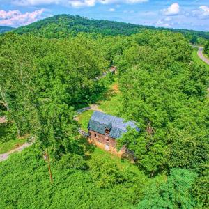 Photo #32 of 18 OLD MILL RD, WASHINGTON, VA 4.0 acres