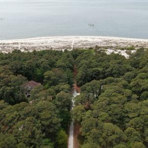 Walkway to the beach looking Westward