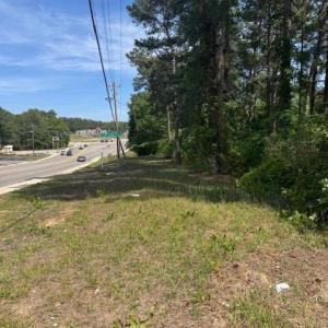 Photo #11 of 5017 Yadkin, Fayetteville, NC 3.7 acres