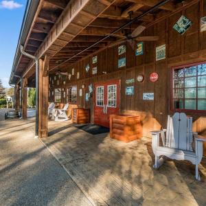 Photo #45 of 13 GLEN EAGLES DR, GORDONSVILLE, VA 0.5 acres