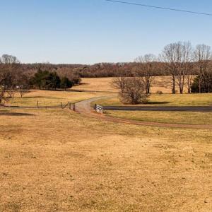 Photo #4 of 8158 BOTHA RD, WARRENTON, VA 26.5 acres