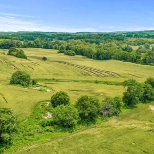 Photo #10 of 8160 FROGTOWN RD, MARSHALL, VA 450.0 acres