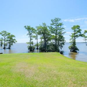 Private neighborhood Sound Access