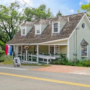 Photo #5 of AILEEN ROAD, FLINT HILL, VA 3.2 acres
