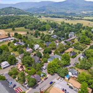 Photo #12 of AILEEN ROAD, FLINT HILL, VA 3.2 acres