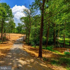 Photo #17 of 15 MONT VIEW LN, LURAY, VA 3.1 acres