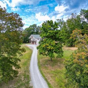 Photo #3 of 385 MCDANIEL LN, SHENANDOAH, VA 23.4 acres