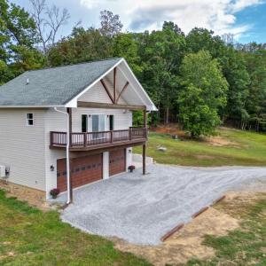 Photo #11 of 385 MCDANIEL LN, SHENANDOAH, VA 23.4 acres