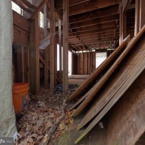 Photo #4 of 6067 LAUREL RD, SHIPMAN, VA 3.0 acres