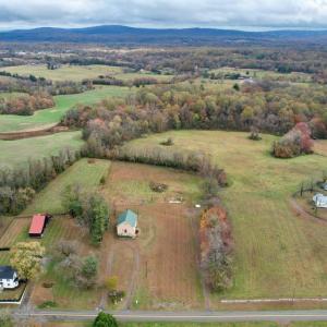 Photo #3 of 7035 LEEDS MANOR, MARSHALL, VA 2.8 acres