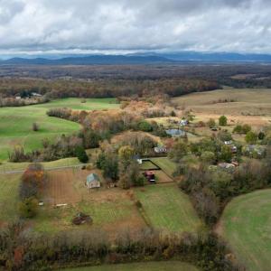 Photo #4 of 7035 LEEDS MANOR, MARSHALL, VA 2.8 acres