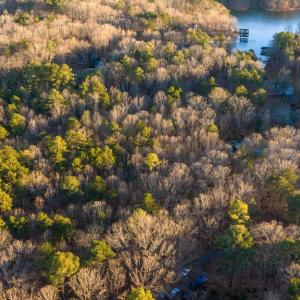 Photo #11 of 2318 WATERSIDE DR, BUMPASS, VA 1.0 acres