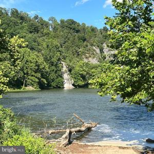 Photo #6 of 12 GALLOWAY SPRING LN, SHENANDOAH, VA 22.4 acres