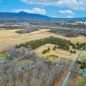 Photo #11 of RIVERBEND DR, LURAY, VA 0.8 acres