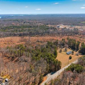 Photo #1 of 402 OAK GROVE DR, MINERAL, VA 35.8 acres