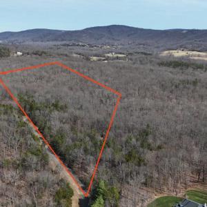 Photo #1 of CHIMNEY OAKS CT, MARSHALL, VA 10.0 acres