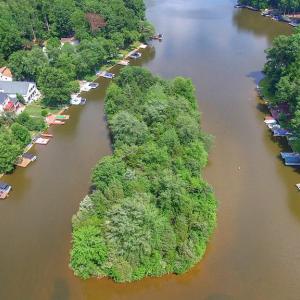 Photo #10 of 1915 LAKEVIEW PKWY, LOCUST GROVE, VA 0.4 acres