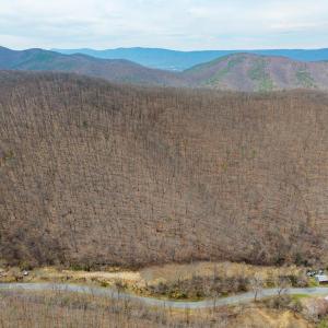 Photo #3 of 2382 LUCAS HOLLOW RD, STANLEY, VA 1.0 acres