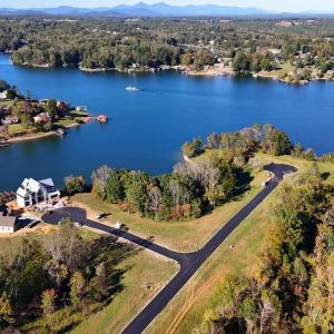 Still 2025-10-13 214053_1.4.2