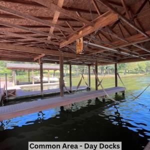 8-Common Area-Day Docks-