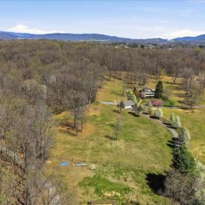 Photo #8 of MCDONALDS, HUME, VA 1.2 acres