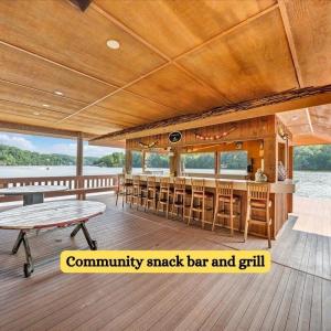 Community snack bar and grill
