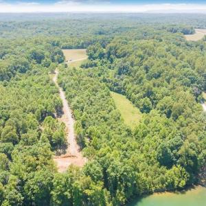 10-DJI_20240621123730_0040_D_MIB