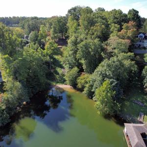 lot has beach and deep water
