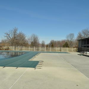 Pool 1.JPG