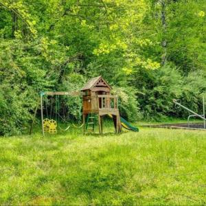 Beechwood West Playground 2